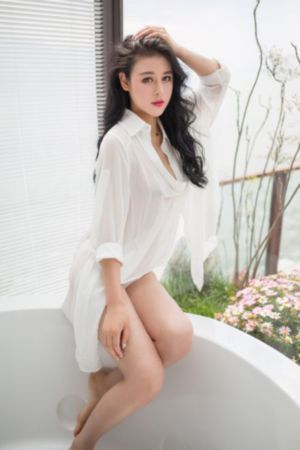 地味变在线观看免费完整番外翻译_无删减在线播放